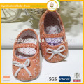 Hersteller in Ningbo weichen Baumwollgewebe Mode Kinder Kleid Schuhe